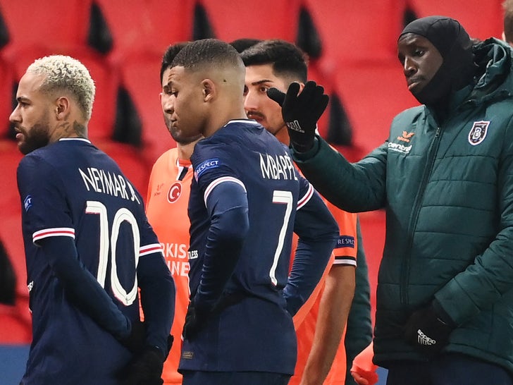 Neymar & PSG Storm Off Field After Alleged Racial Comment