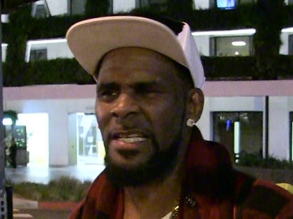 0926-r-kelly-tmz-01