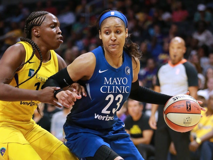 Maya Moore On The Court