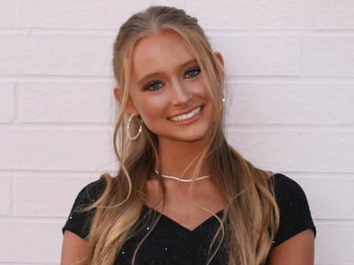 19 YO TikTok Star Anna Grace Phelan Who Documented Her Fight Against Brain Cancer Passes Away