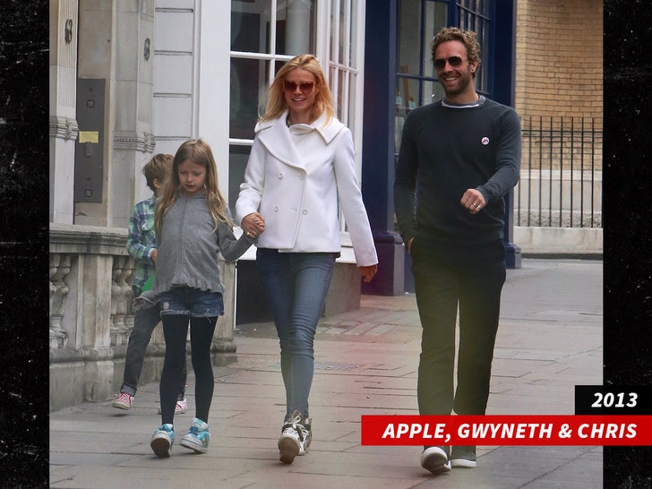 apple martin chris martin gwyneth paltrow splash news sub swipe