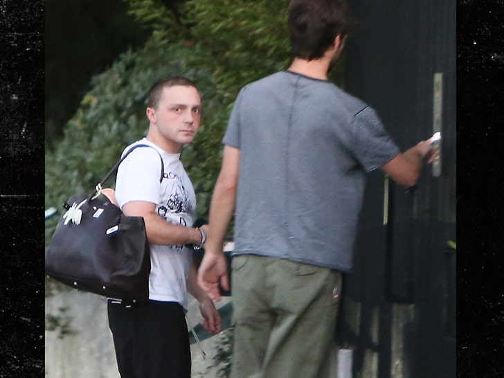 Jake Shane arriving to Kaia Gerbers house x17 2