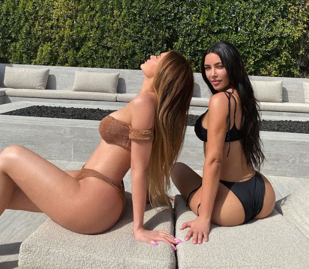 Kylie Jenner (22) vs. Kim Kardashian (39)