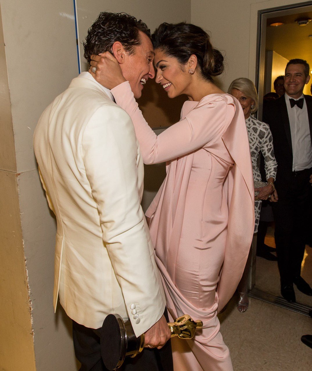 0827 Matthew McConaughay and Camila Alves Together 5
