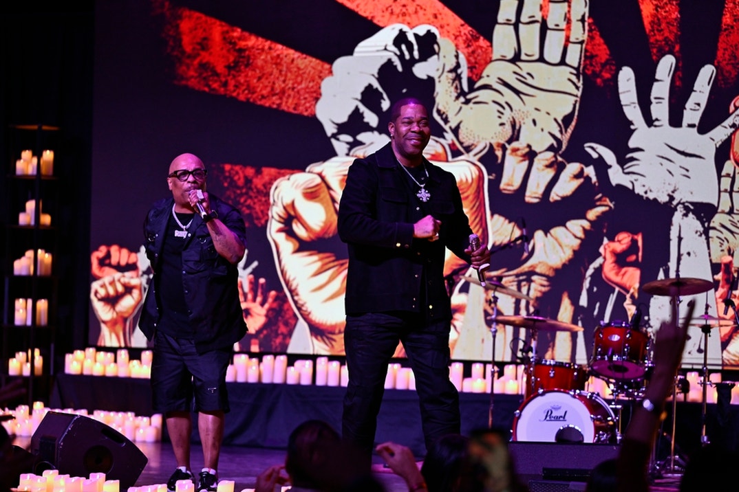 Maroon Las Vegas Opening 8