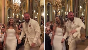 Wrestling Star Mojo Muhtadi Gets Married In Italy, We're Hyped!