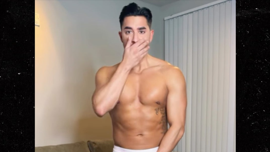 1120-Marciano-Brunette-Hot-Shots-PRIMARY