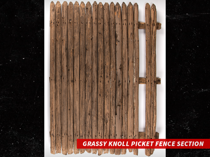 Grassy Knoll Picket Fence Section