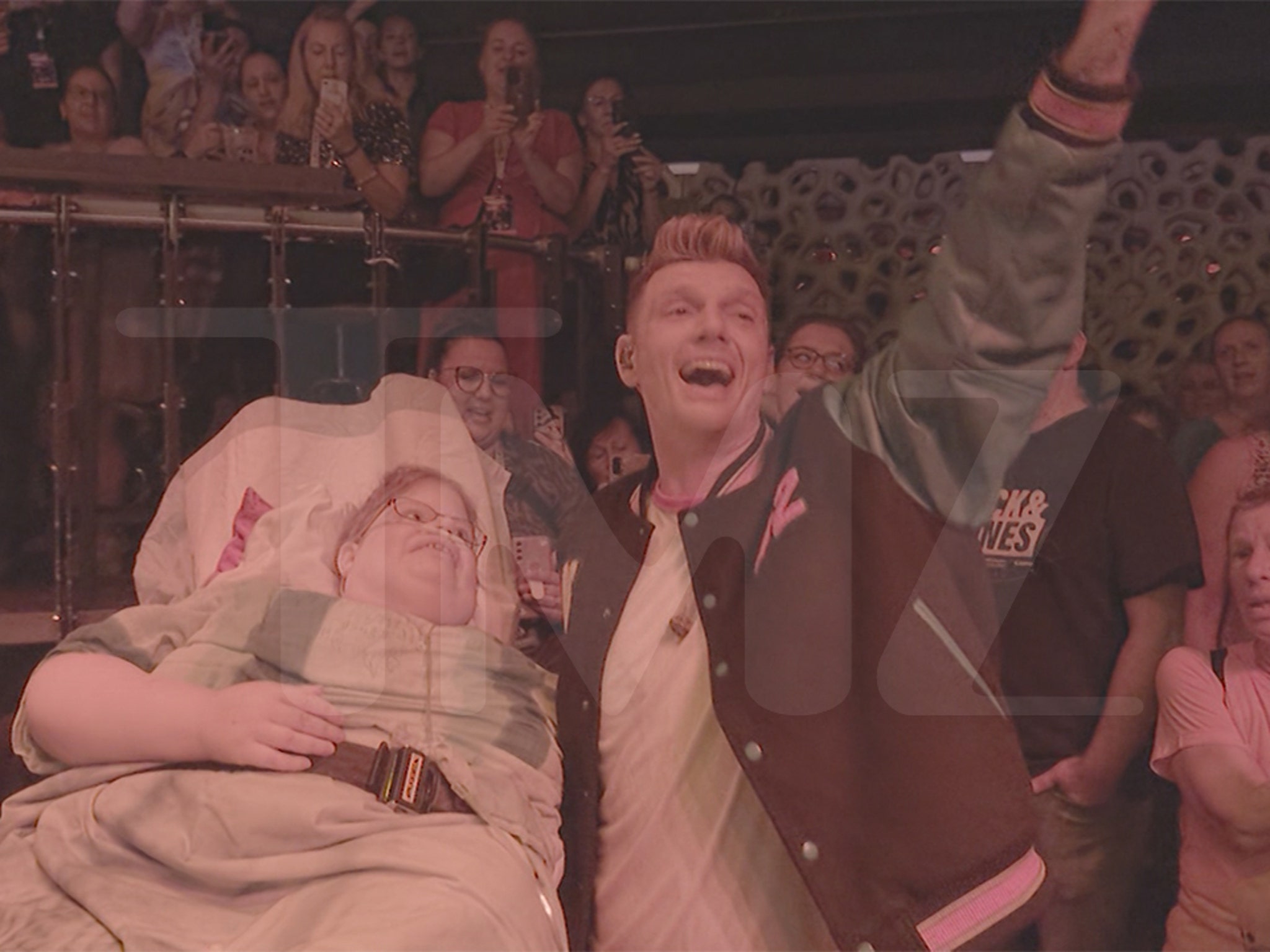 Nick Carter Sings to Terminally Ill Superfan at German Concert