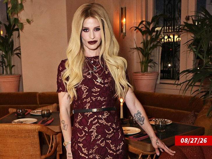 Kelly Osbourne Getty 2