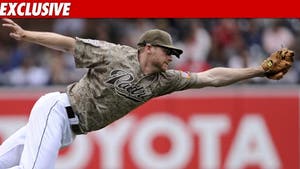 Padres Going Camouflage to Salute Troops