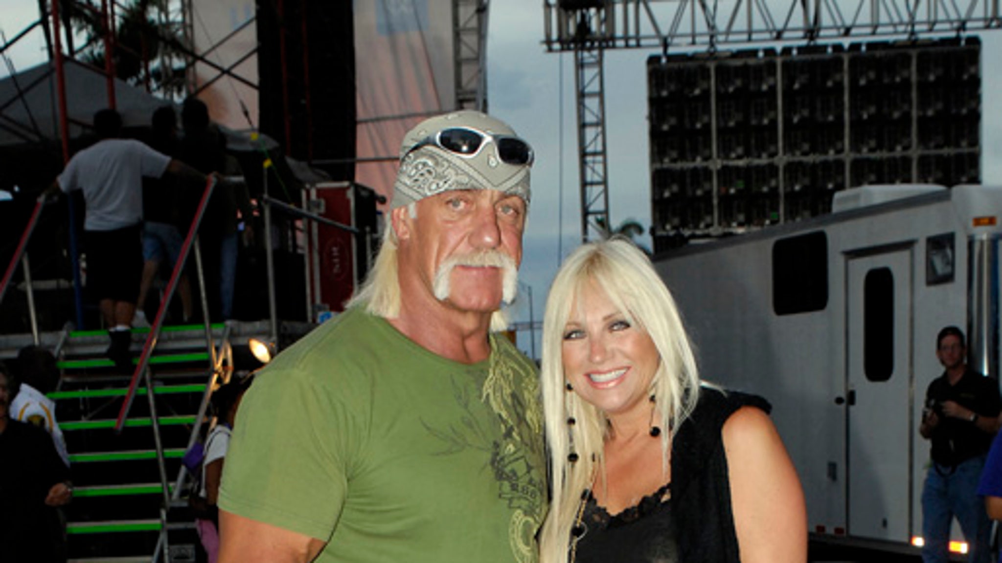 Hulk Hogan and Linda -- Before the Split!