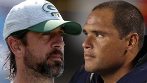 Ex-Bears Star Wanted To Punch Aaron Rodgers' Face Over 'Still Own You' Taunt