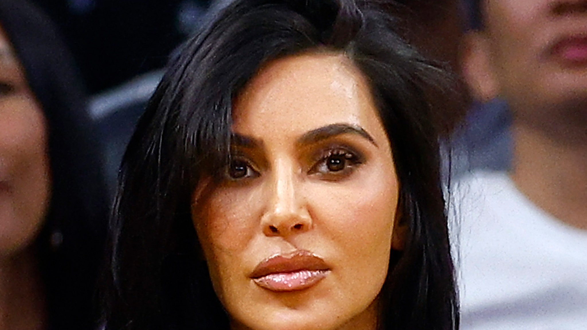 Kim Kardashian Paris Jewelry Robbery's Deaf Accused Ringleader Testifies