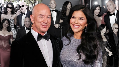 Jeff-Bezos-lauren-sanchez-timeline