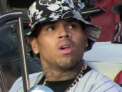 1106 chris brown tmz 2