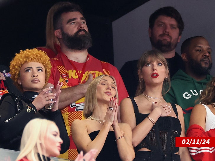 jason kelce taylor swift