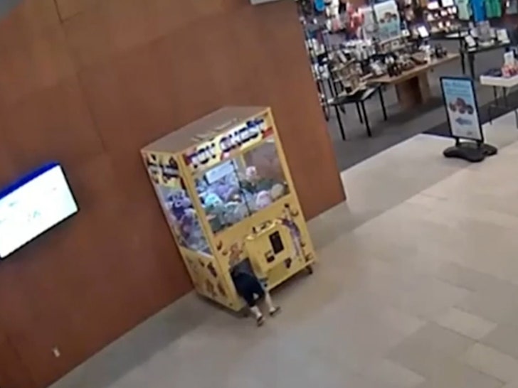 Claw machine