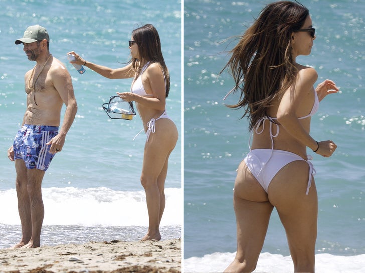 0625-Eva-Longoria-White-Bikini-Vacay-SUB-2
