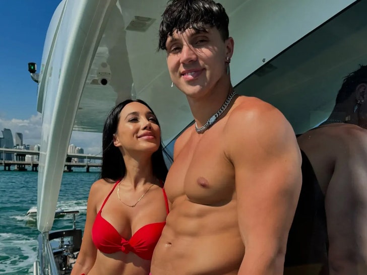 Scarlet Vas instagram
