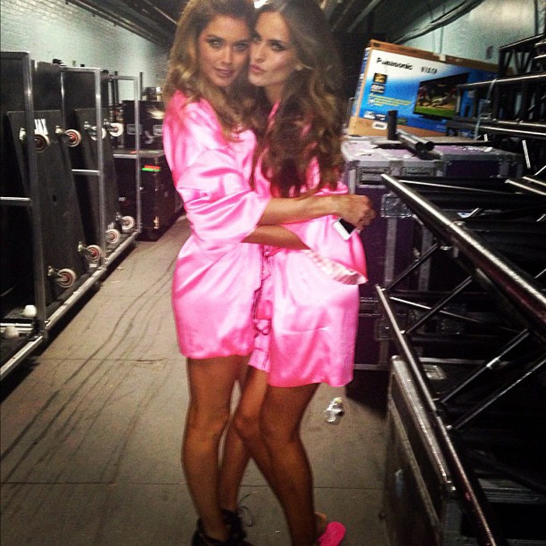 izabel_goulart_10