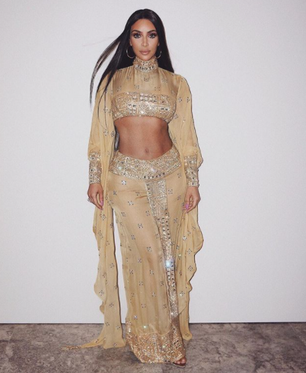 1020-Kim-Kardashian-Halloween-Costumes-Photos11
