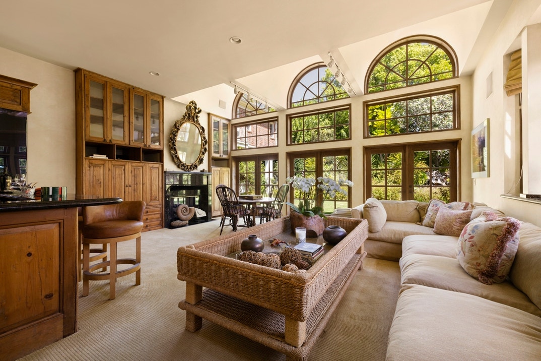 Jean Harlow Estate 13