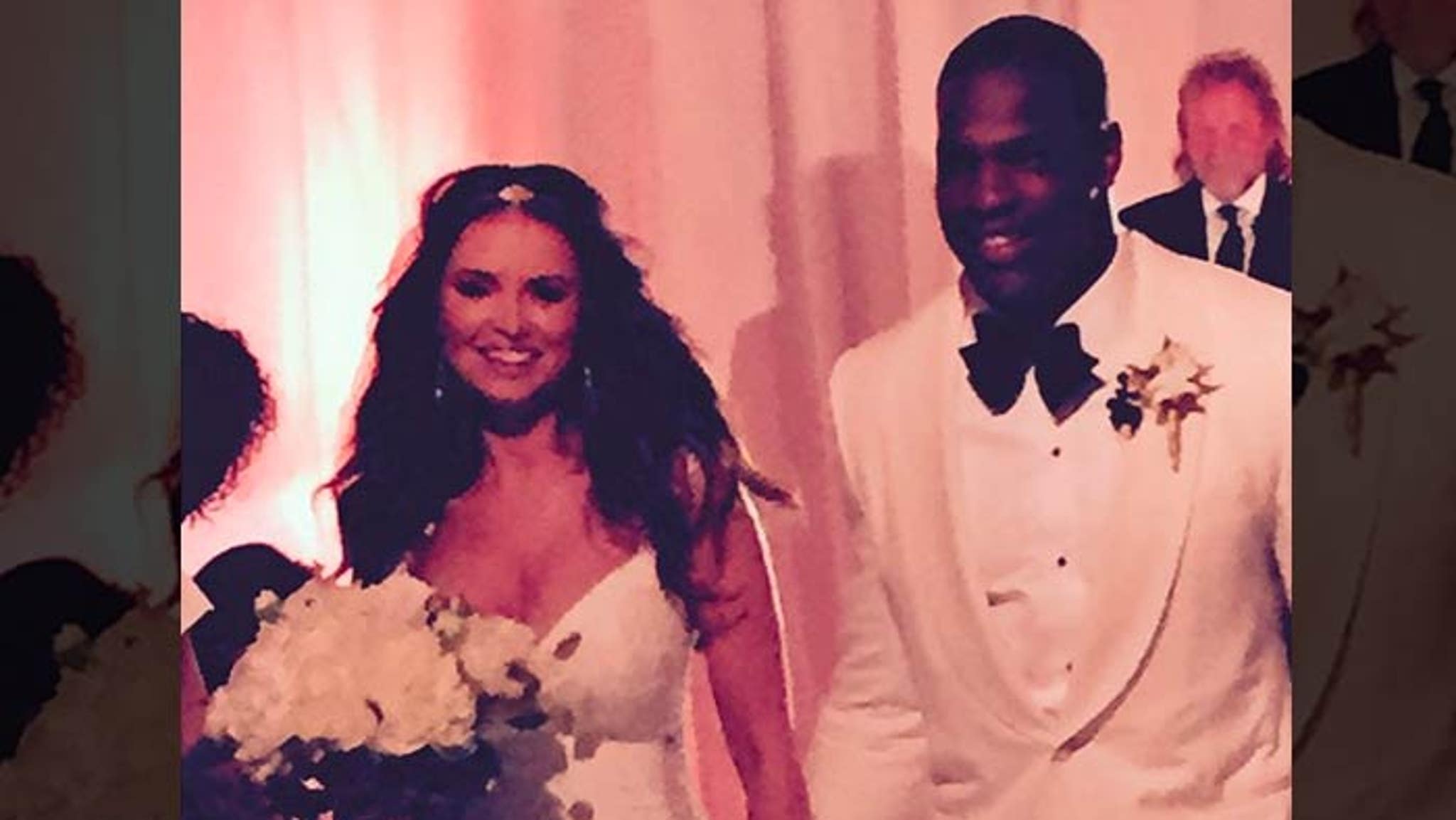 NFL's DeMarco Murray -- I Got Married And My Wife's Preggo!!!