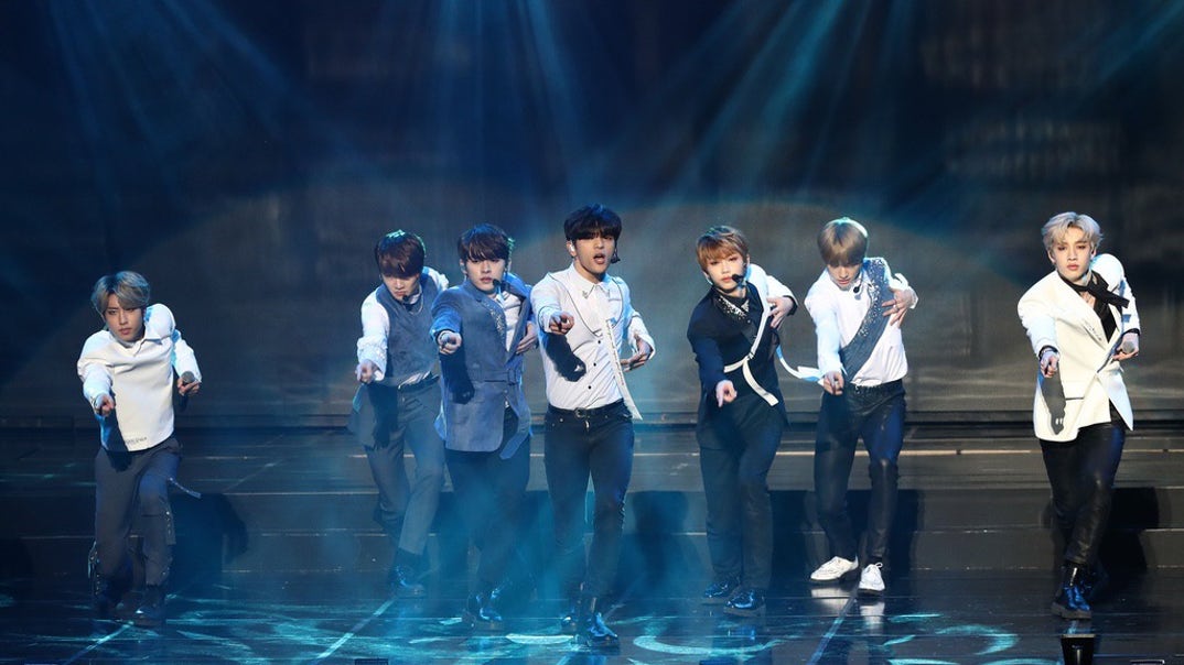 Stray Kids Performance Photos 0