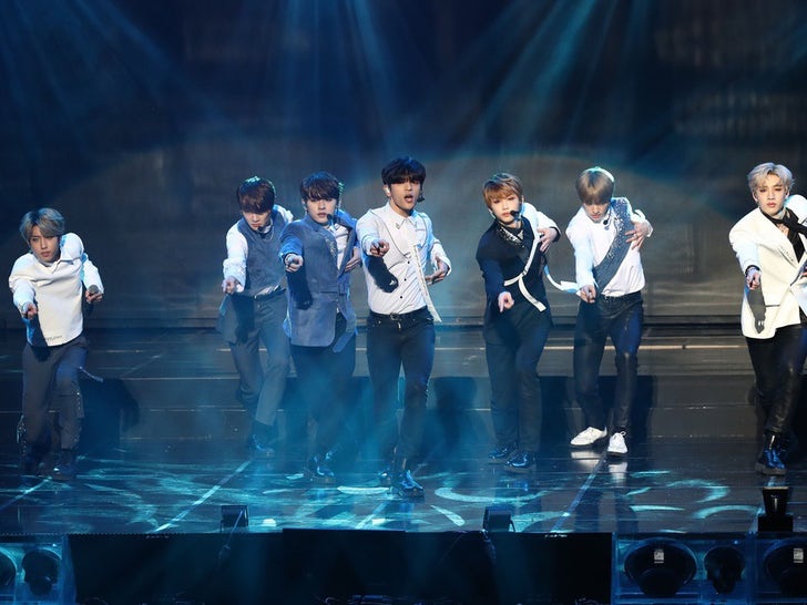 Stray Kids Performance Photos