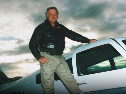 James-Bo-Gritz-main-getty-1