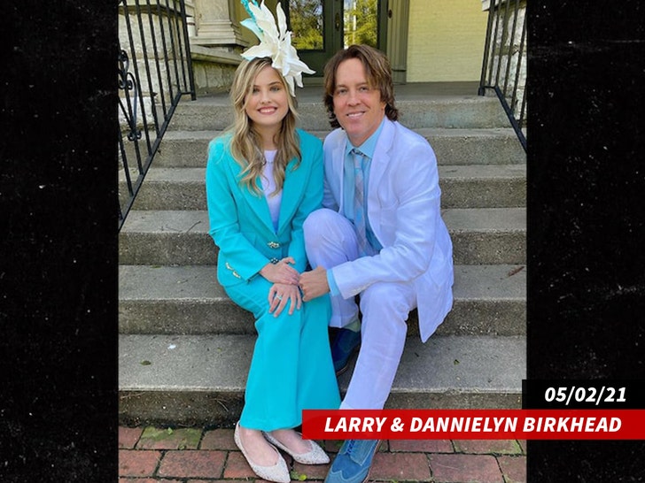 TMZ Live -- Larry Birkhead in the House!!!