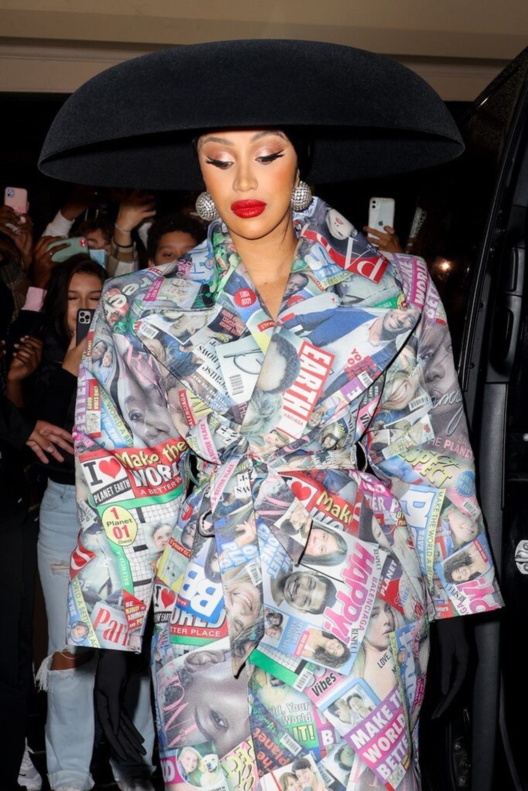 cardi-b-wild-styles-outfits-photos7