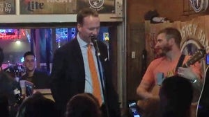 Peyton Manning -- I'm Not Retired from Karaoke ... Busts Out 'Rocky Top' (VIDEO)