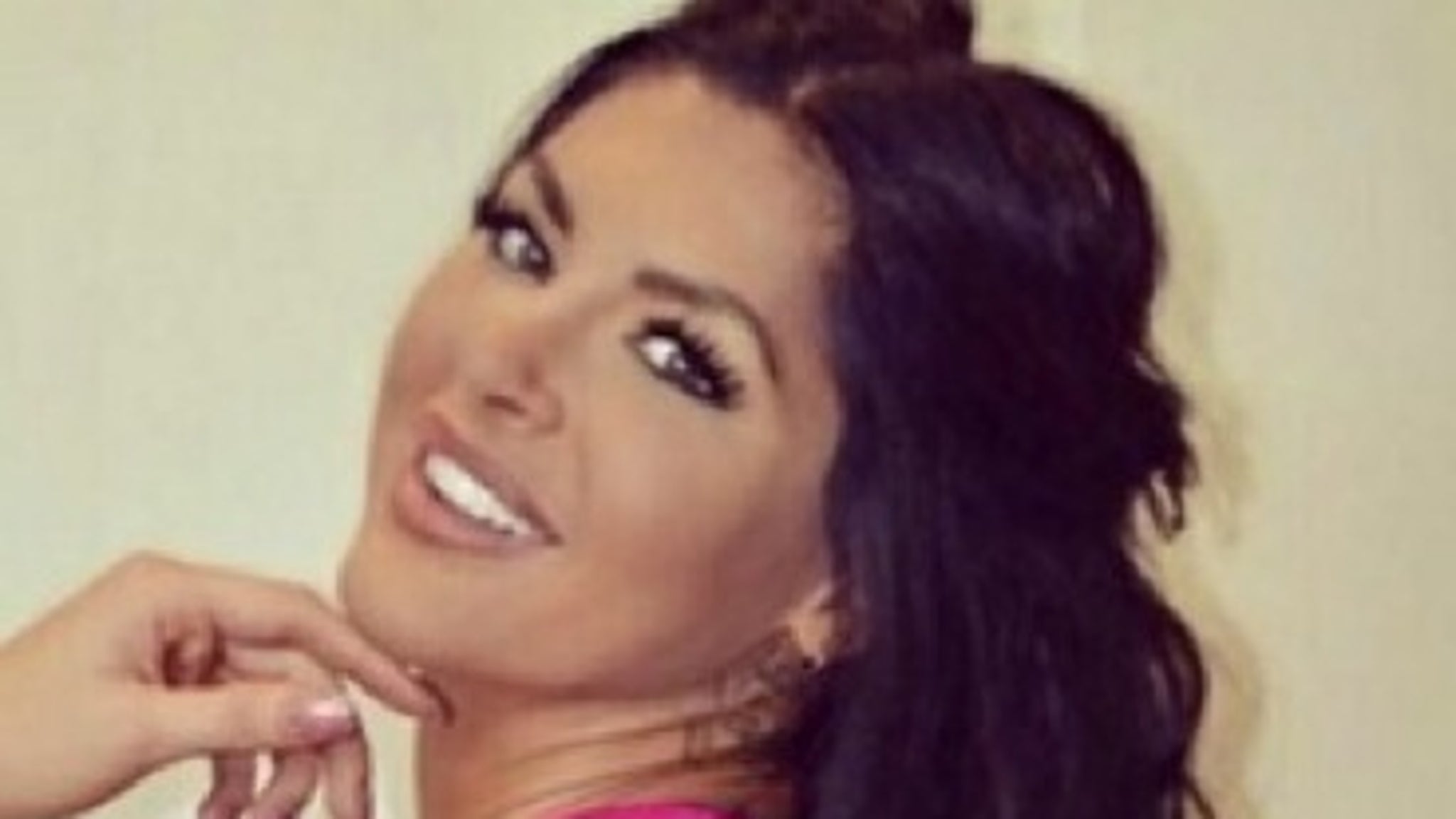 Katie Forbes' Hot Shots