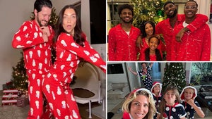 1222-Family-Holiday-Pajamas-hero