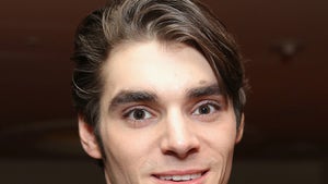 1012-RJ-Mitte-Remembering-PRIMARY