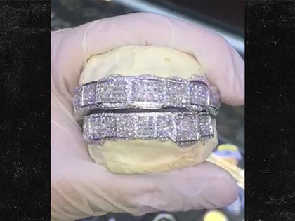 062616_tyga_grill_postl