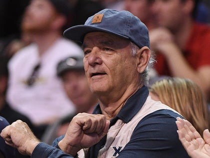 bill-murray-xavier-basketball-game-photos-2-07