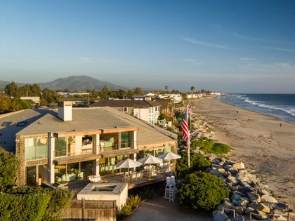 1019-ellen-degeneres-new-beach-home-ZILLOW-01