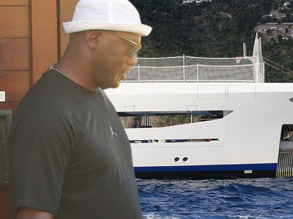 0102-michael-jordan-yacht-x17-06