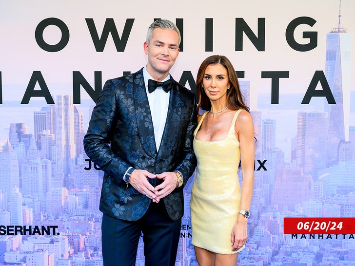 Ryan Serhant Emilia Bechrakis Sub Getty Swipe