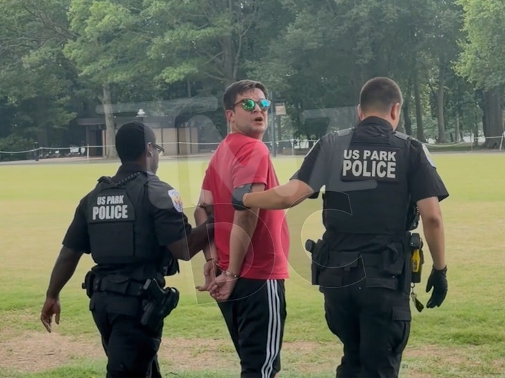 man-arrested-reflecting-pool-1-06-22-2026