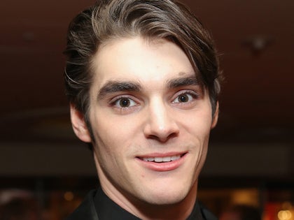 1012-RJ-Mitte-Remembering-PRIMARY
