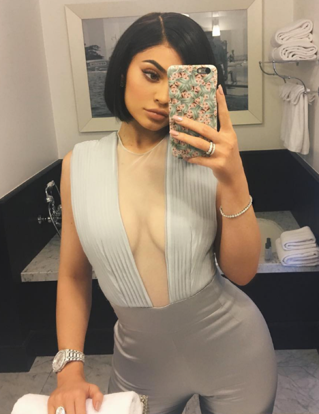 kylie_jenner_instagram_hot_shots_photos_03