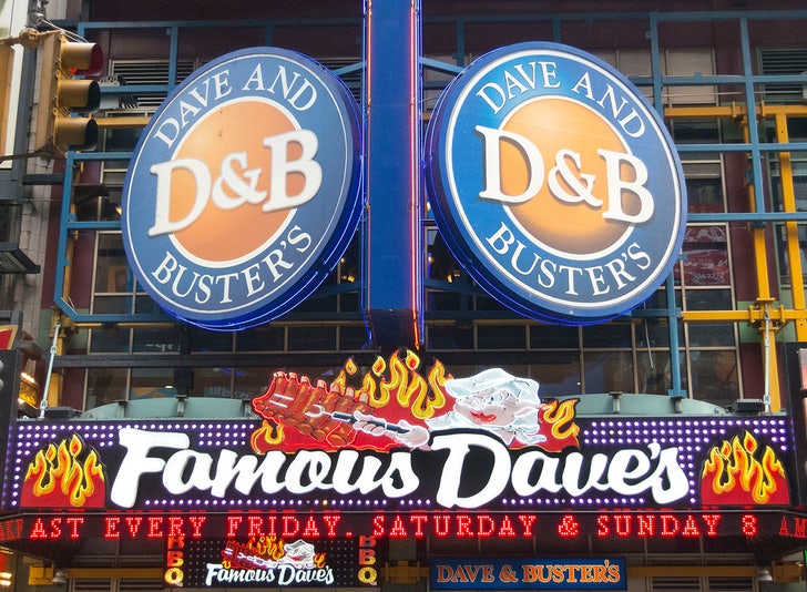 Dave & Buster's co-founder dies at 72 - BBC News