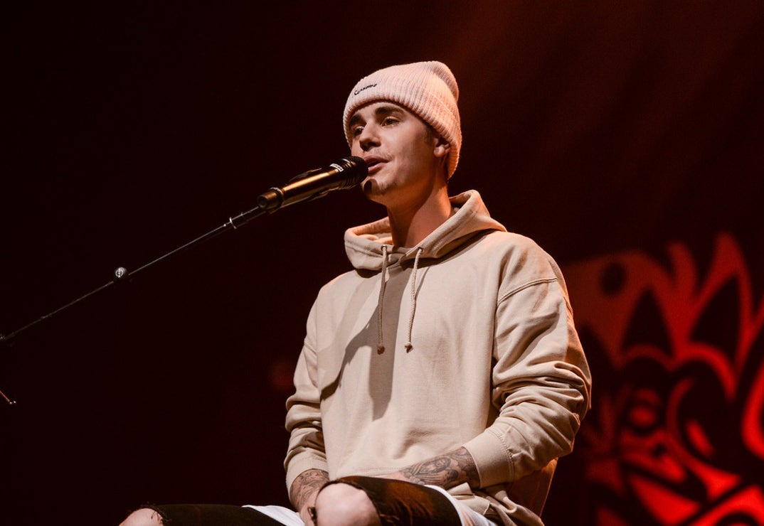 0124 Justin Bieber Performance Pics 0
