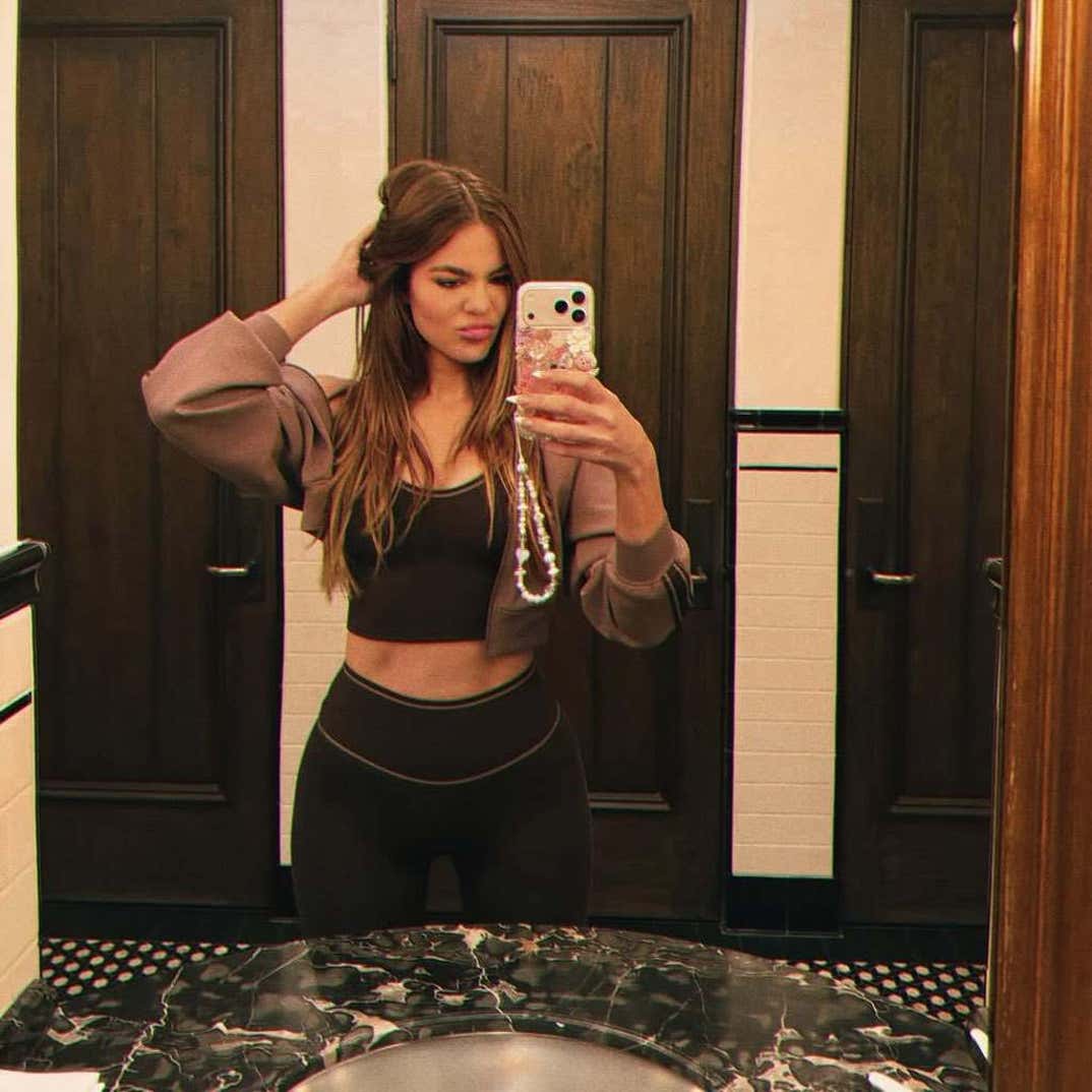 0622 Khloe Kardashian17