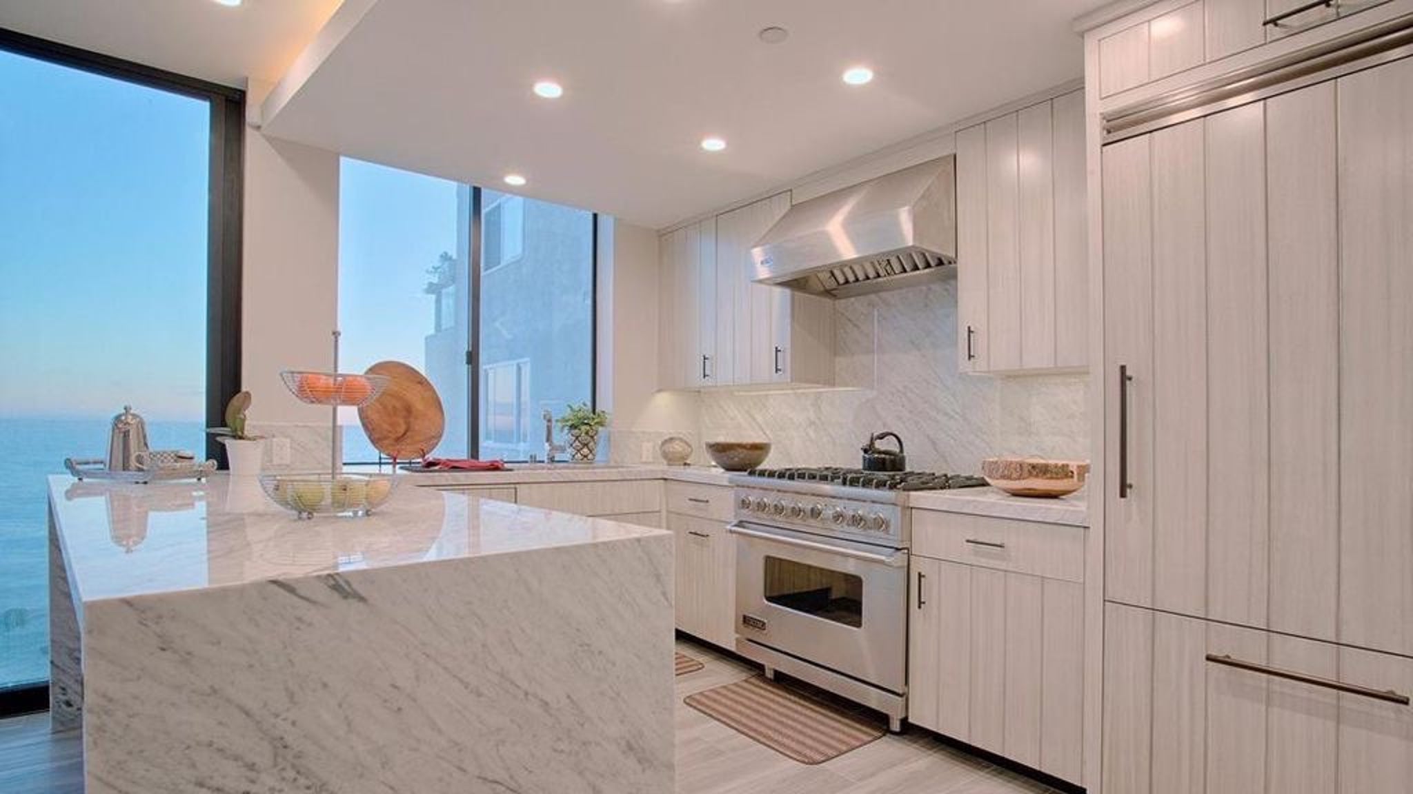 Christian Yelich Buys Awesome Malibu Beach House