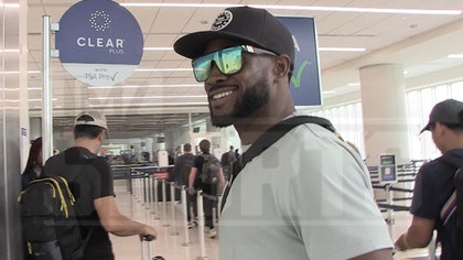 060624_reggie_bush_kal